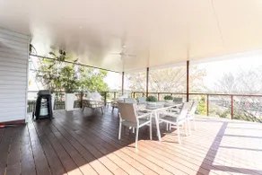 Breathtaking Urban Getaway Ipswich Central Cottage - Image 3