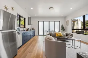 Brand New Modern Guest House Minutes to Downtown! - Image 4