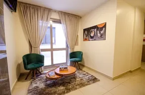 Great Two-Bedroom Central Apartment - Image 2