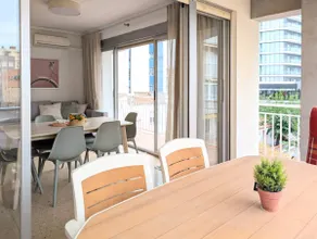 Newly renovated apartment 1 min from the beach - Image 3