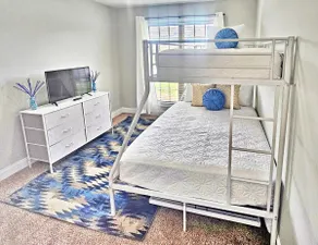 Tv in all Rooms| King Suite|Workspace| Near RAFB - Image 3