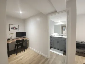 Secluded Basement Retreat - Private Garden Entry. - Image 4