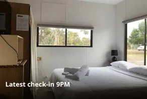 1 Queen, 4 Bunks, Bathroom (C56) - Image 3