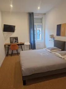 1 Apartment on the 1st floor in the city center - Image 5
