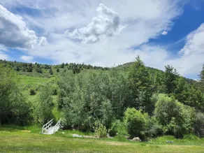 Creek's Cabin: River's Roost Property - Image 2