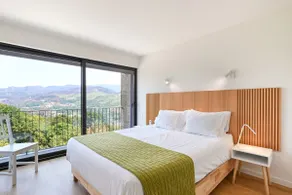 Family Home with 3 Pools near Gerês – Olas 9 - Image 3