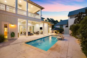 Sleeps 25, Loaded! Pool, LSV, FirePit, & 6 Bikes! - Image 3