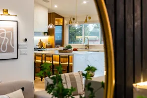 The White House: Cozy Escape w/Hot Tub - Image 5