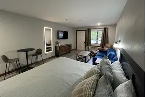 Condo 119 at Silver Dollar City in Indian Point - Image 2