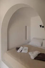 Bright 2BR Apartment • Sea View Terrace • Kampos - Image 4