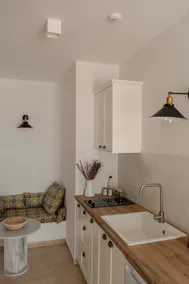 Bright 2BR Apartment • Sea View Terrace • Kampos - Image 3