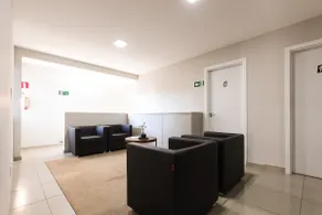 Lou Suites - Kitnet 8 - with balcony and city view - Image 5