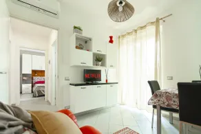 Apartment/sunny/terrace/garage/bike path - Image 2