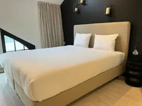 Penthouse with Airconditioning and Big Terrace, Close to Gent Sint-Pieters Station and City Centre - Image 2
