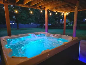 New! Charming & Modern Getaway Home in Springfield - Image 2