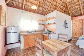 Family Bungalow - Image 4