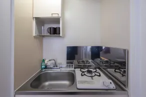 8-minute walk from Hiroo Station / Comfortable with a calm atmosphere / For families and small groups / Cosmo Lead Minami-Azabu e01 - Image 4
