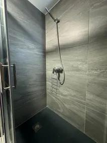 Comfortable accommodation - Private access - Hotel style - Image 4