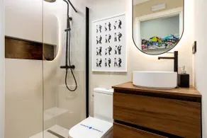 Stylish Duplex Chamberí - enjoy Madrid as a local - Image 5