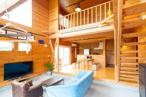 Incredible sunrises / 30-second walk to the beach / Pet friendly / 3 private rooms / Free tent sauna and BBQ set included - Image 4