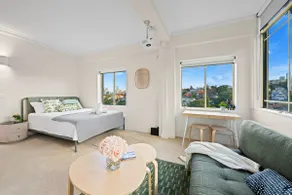 Bridgeview, Waterfront Retreat in Cremorne Point - Image 4