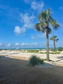 Island Chic 1st FL 2 BR/2 Bath On the Beach w/Pool - Image 2