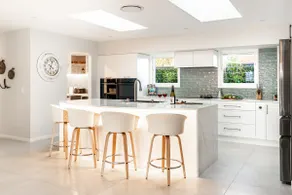 Luxury Oasis with Private Spa & Pool Retreat - Image 3