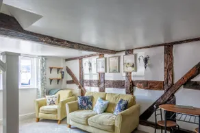 Grade 2 Cottage 1 bedroom, Ludlow centre - Image 2