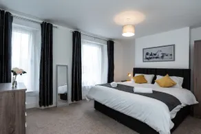 Milton House - Image 2