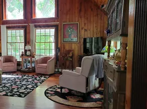 Faith's Cottage on the Susquehanna River - Image 2