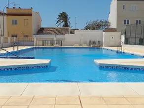 NEW Firstline Beach, Sea View, Aircon, fast WiFi, Pool, 2 Sunny Terraces Parking - Image 2