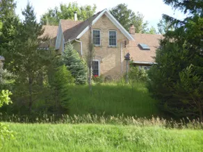 Hilltop View Farm - Image 2