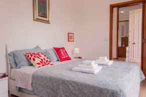 Casa Melograno With Parking (la dolce vita) - Image 2