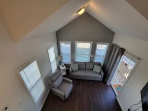 1 Bdrm Keys Cottage with Sleeping Loft Sleeps 8 - Image 3