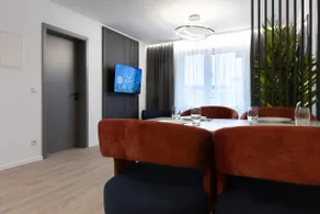 BRiGHT: Suite for 4 | central | kitchen | parking - Image 4