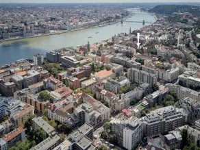 (A+)BEST Panorama w/Amazing Roof Terrace by Danube - Image 5