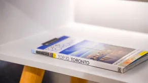 Spacious Studio in the Heart of Downtown Toronto - Image 4