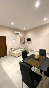 Stv Royal Appartments - Image 5