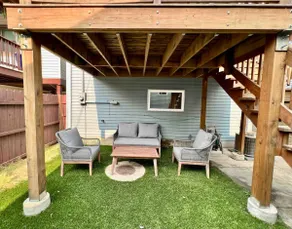 Modern Single-Family Home w/outdoor space + garage - Image 3