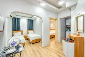 2 bedroom apartment with kitchen and city view - Image 2