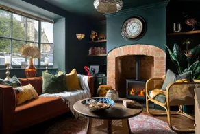 Chipping Campden Shabby Chic on Famous High Street - Image 5