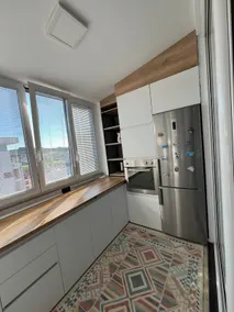 Modern Flat w/ Balcony • Fast WiFi • Bus to Center - Image 4
