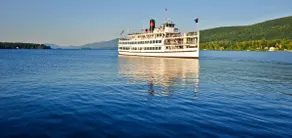 Lakeside Lodging - Image 3