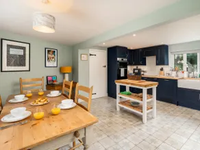 Stylish Cottage in Peaceful Village near Soho FH - Image 5