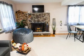 Sofima-Cozy and Charming 2-bedroom apartment. - Image 3