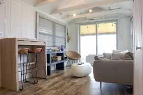 Hamptons Oceanfront Oasis - Image 5