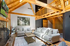 Loggin’ Out: 5BR LUX Movie & Theater Cabin - Image 5