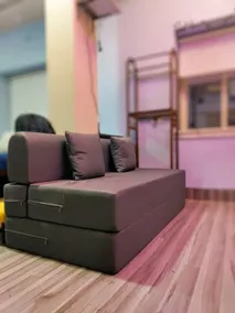 ”Zen Den” - The Modern Studio Near Netaji Metro - Image 5