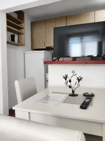 Aliam Apartment - Image 4