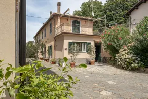 Independent apartment with breakfast included - Image 2